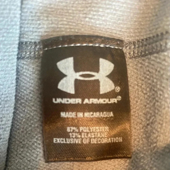 Under Armour Coldgear Women’s Athletic Crewneck Long Sleeve Top Grey EUC Size:SM - Picture 10 of 11